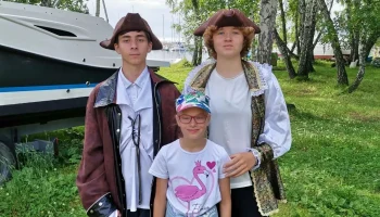 25 июля на площадке яхт-клуба &laquo;Исток&raquo; прошёл грандиозный фестиваль &laquo;Паруса возможностей&raquo; для детей с особенностями в развитии. 13